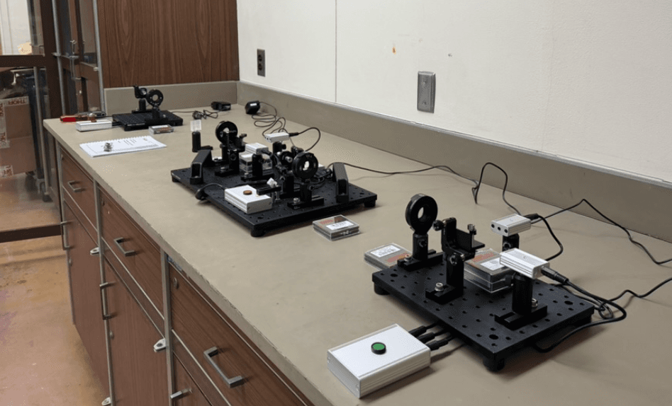 Quantum Cryptography demonstration kit setup